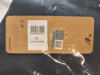 Mikina Umbro vel. XL - 2