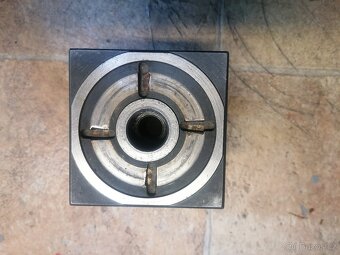 Drzak nozu, nozova hlava - 2