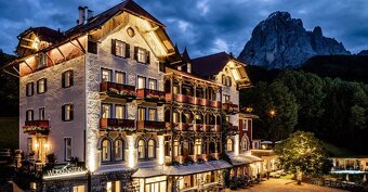 Grand Hotel Wolkenstein Dolomity - 2