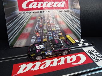 Autodráha carrera digital D132 auto Mercedes SLS - 2