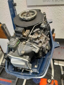 Prodám lodní motor Honda 5HP - 2
