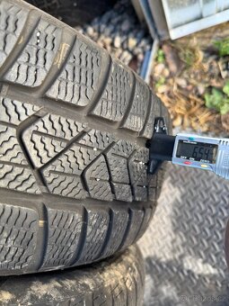 205/60/16 - Pirelli zimní sada pneu - 2