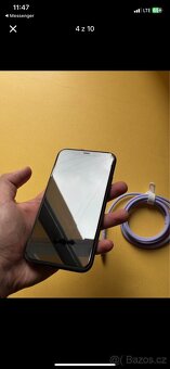 Apple iPhone 11 64GB - 2