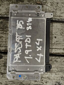 VW PASSAT B5 1.9TDI 4x4 - JEDNOTKA - 2