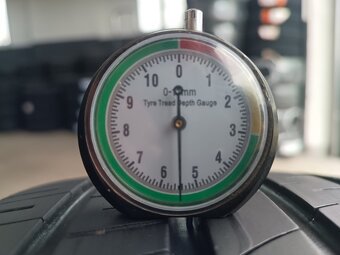 205/40 R17 BARUM (4416) - 2