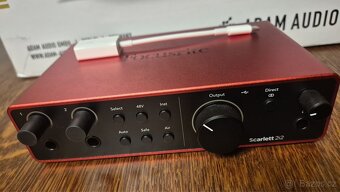 Studiové monitory ADAM Audio T7V (2 ks)+zvuk.karta Focusrite - 2