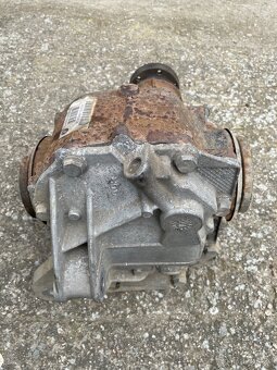 Diferenciál BMW X3 E83 zadní - 2