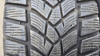 Zimní pneu 215/60/16 Good Year - 2