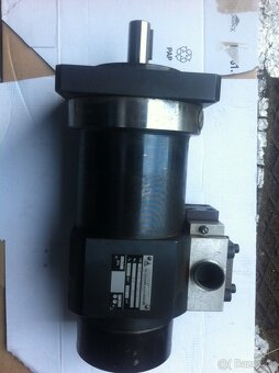 Nové hydromotory MRAK - 2