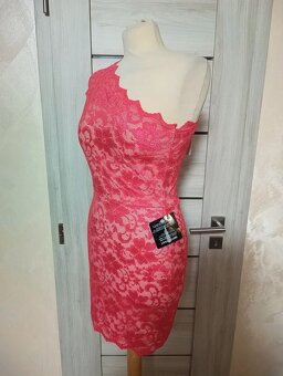 Elegantní, společenské šaty. - 2