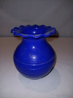 Porcelánová dekorační váza. - 2