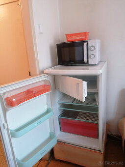 prodám LEDNIČKU - 2