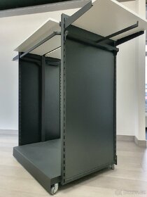 Prostorový víceúčelový stojan na textil pro prodejny/obchody - 2