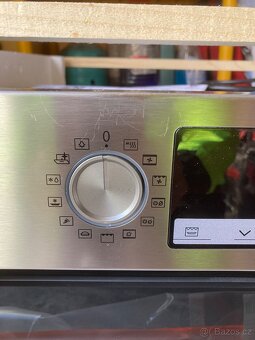 Vestavěná trouba Mora - 2