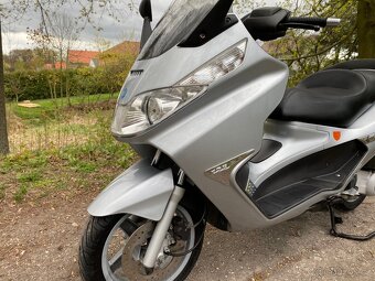 Piaggio X8 125 - 2