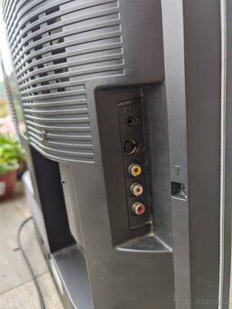 LCD televize 50cm PANASONIC, 5:4, nemá HDMI ani DVBT2 - 2