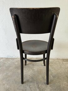 Stará ohýbaná židle - 2