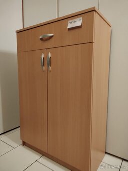Nábytek 2 x skříň - 2