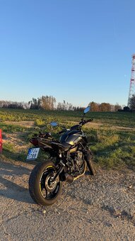 Yamaha Mt-07 2022 pure - 2