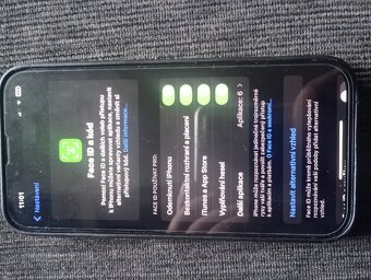 iPhone 13 - 128 GB - Top stav - 2