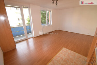 Pronájem bytu 1+kk, 36m² s balkonem, ul. Zlonická, Praha 9- - 2