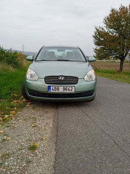 Hyundai accent 1.4i - 2