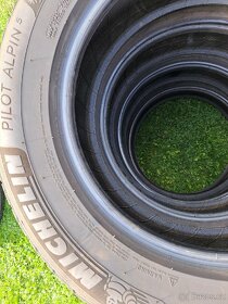 Zimní pneumatiky Michelin 215/65 R 17 - 2