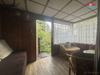 Prodej zahrady, 427 m², s chatou 27m², Košťany - 2