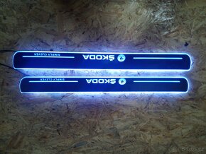 světelné led prahy pro vozy ŠKODA - 2