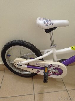 Kolo Specialized Hotrock 16 (i přídavná kolečka) - 2