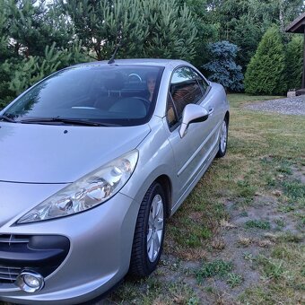 Peugeot 207 cc - 2