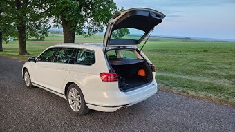VW PASSAT B8 Český Původ Highline Serviska Super stav - 2