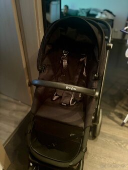 Kočárek Cybex Eos Lux+autosedačka isofix - 2