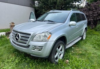 Mercedes-Benz GL 550 - 2