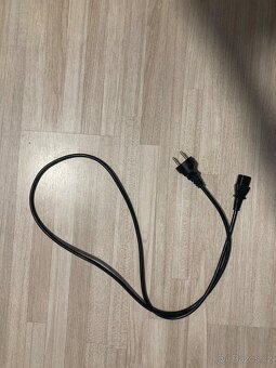 PlayStation 4 pro - 2