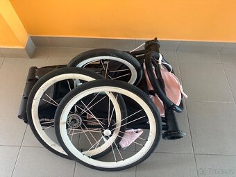 Kočárek na běhání cybex AVI - 2