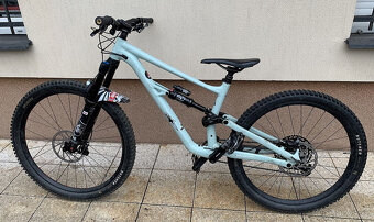 Prodám zánovní Specialized Status 160 mullet vel.S3 M - 2