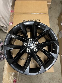ALU KOLA ITALIA 16 6Jx16 ET35/57,1 5x100 NOVÉ SCALA KAMIQ - 2