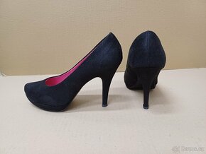 Černé semišové lodičky vel.38 - 2