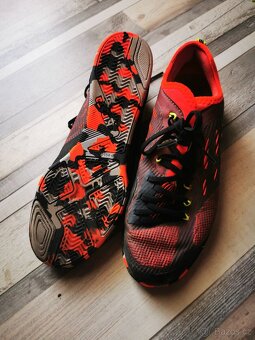 Sálovky KIPSTA 38 - 2