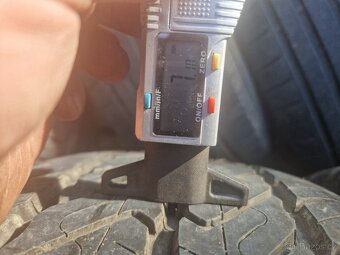 Letni pneu Dunlop 225/55/17C - 2