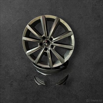 Originální alu kola VW Passat 5x112 r17 - 2