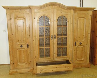 Stěna z borovice - celomasiv - Výborný stav - 2