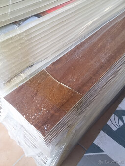 Plastové fasádní palubky HOPA ECO+ zlatý dub, s okenní fólií - 2