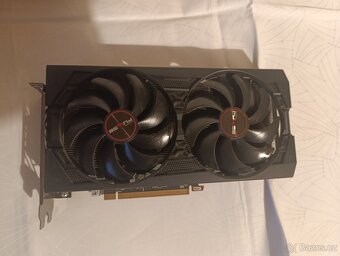 Sapphire Radeon RX 5600 XT Pulse 6GB GDDR6 - 2