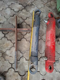 Dily na stipacku - 2