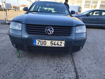 VW PASSAT B5.5 - DÍLY Z VOZU - 2