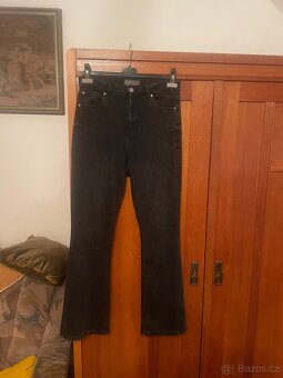 Dámské džiny nové - 2
