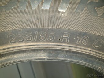 235/65 R16 C - 2