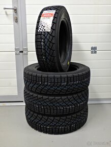 Kumho R800 185/60 R15 - šotolina - 2